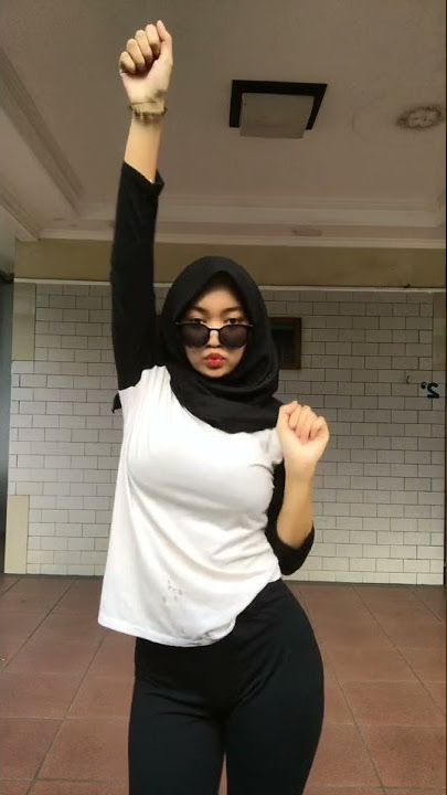 Ini TikTok Jilbab Yang Viral Kemarin Guy's
