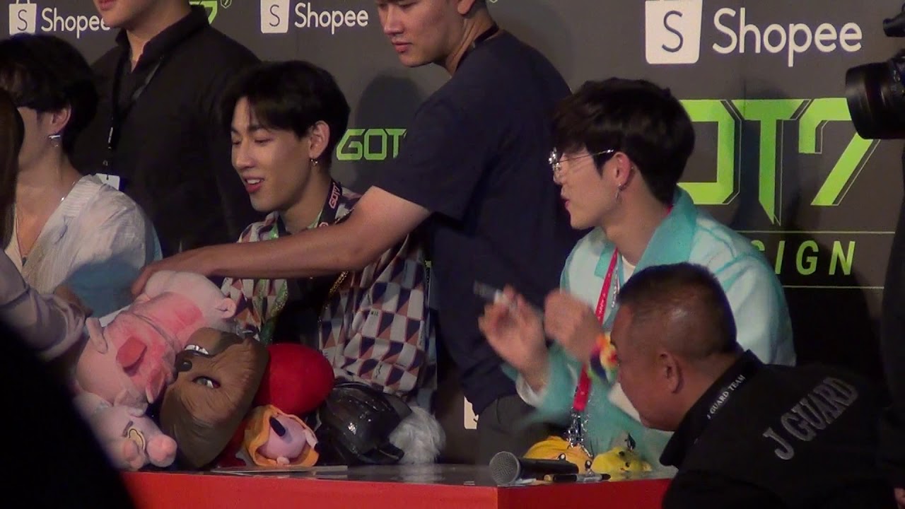 งานไซน์ครั้งแรกกับ Shopee ของอากาเซ่ไทย @Shopee x GOT7  'I GOT7 U' FANSIGN