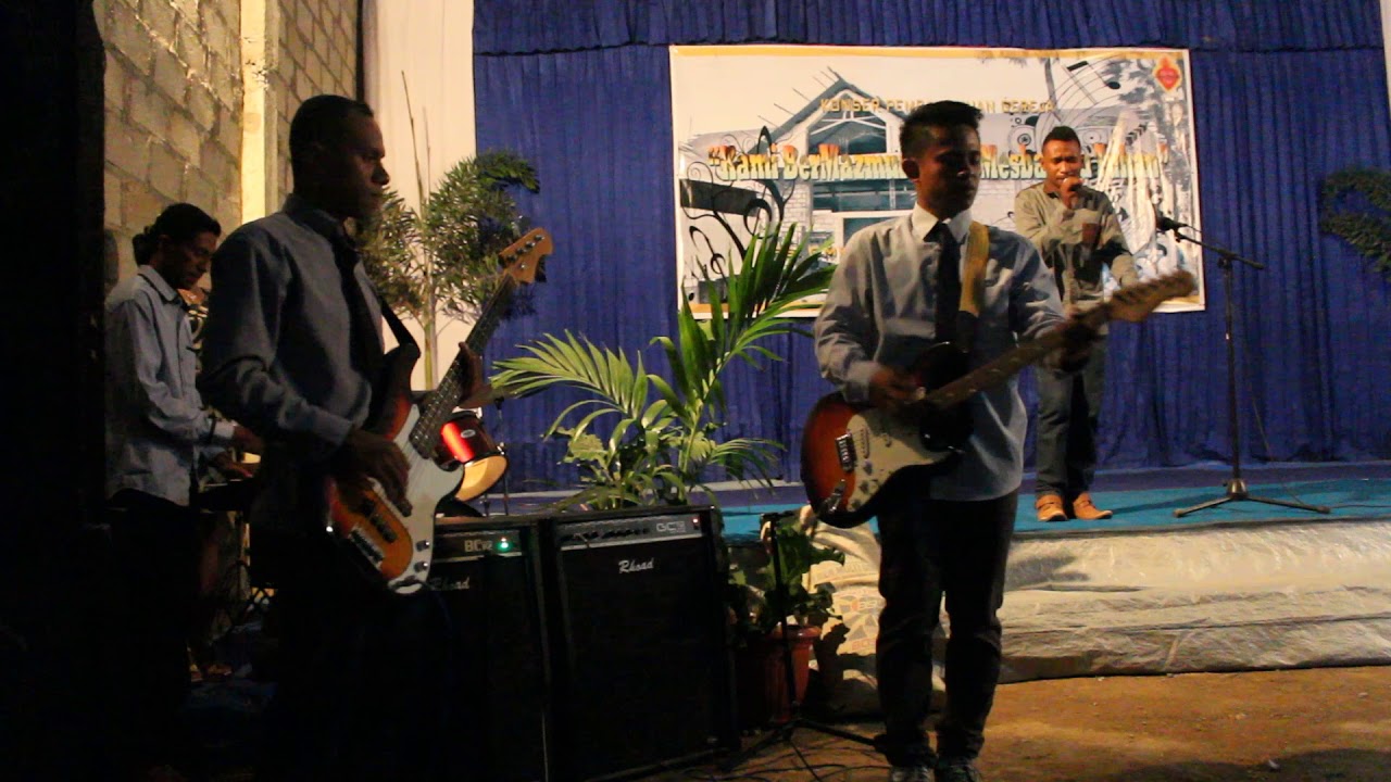 Jefry Bere, CMF,..CRISTEROS BAND....bandnya claretian.. Berjalan