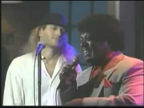percy-sledge-feat.michael-bolton---when-a-man-loves-a-woman-(live-duet-from-vh1-center-stage)