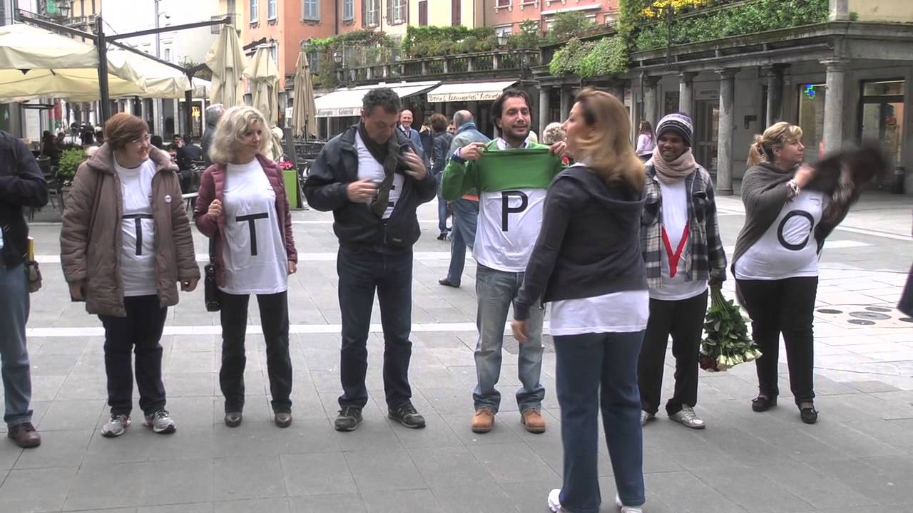 ⁣grazia mennella flash mob lecco 2 maggio 2014