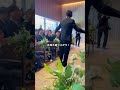 まさかアレに乗って入場!?BGMもこだわり🎶会場大盛り上がりの演出✨🎬dosukoi10969 さん(Instagram) #ハナユメ #挙式レポ #入場演出 #セグウェイ #ドラクエ
