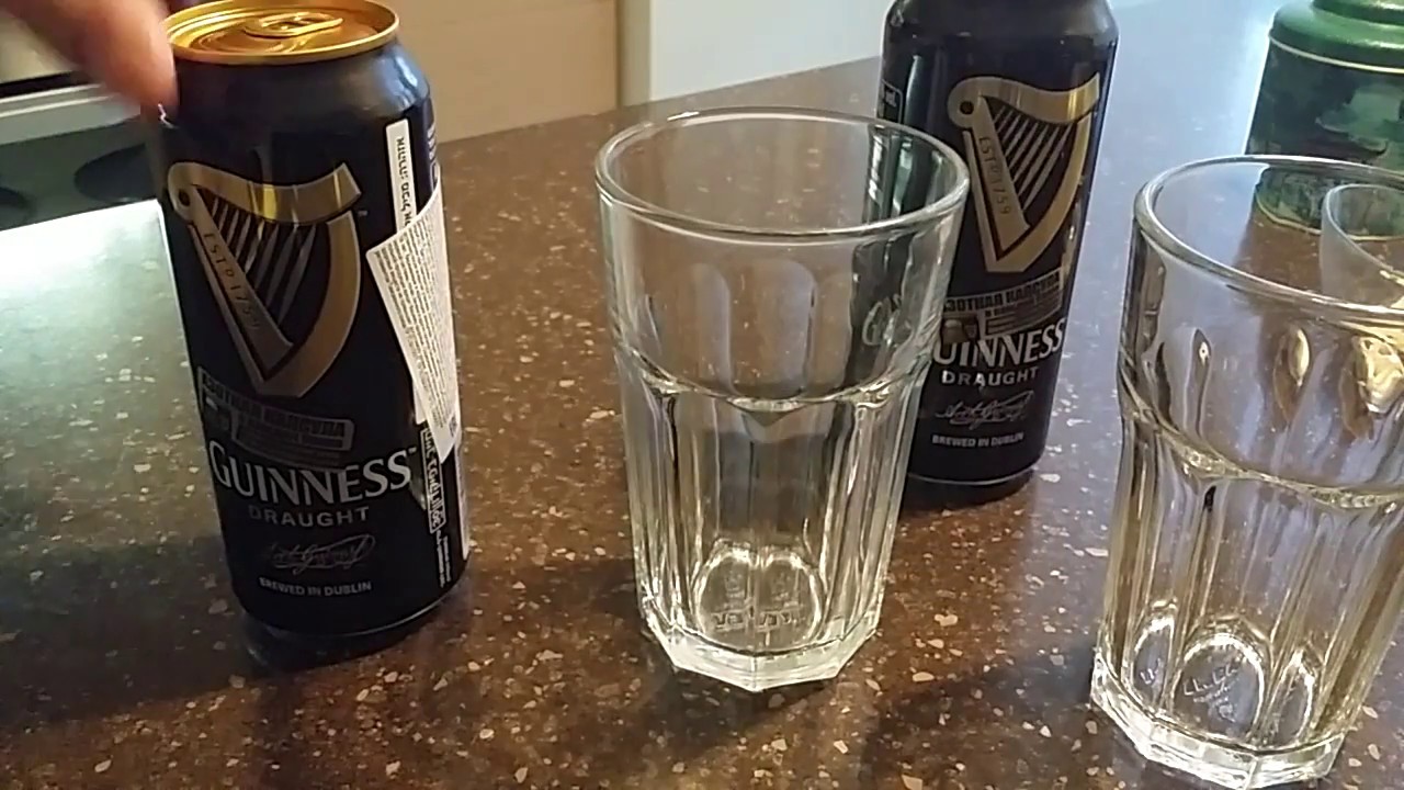 Как пить пиво гиннес. Пиво Guinness с азотной капсулой. Гиннес пиво Егермейстер. Пиво с азотной капсулой. Пиво с азотной капсулой в ленте.