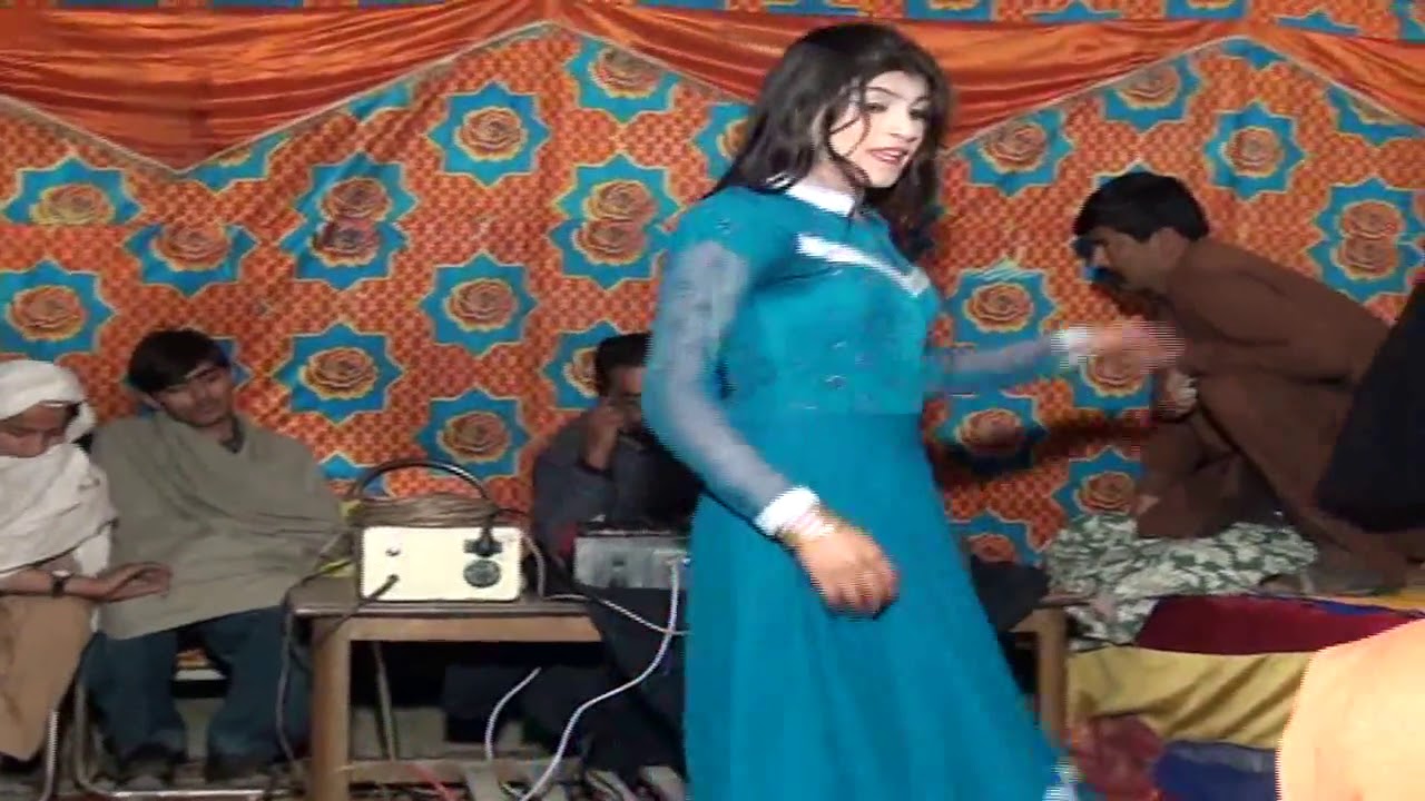 Ghazal Choudhry 2016 Bedroom Mujra Batiyan Youtube