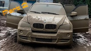 Sel Suyuna Deri̇n Bi̇r Şeki̇lde Kalan Bmw X5 Motorunun Kalbi̇ni̇ Uyandirmak.