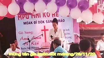 gái Êđê hát mừng tân gia cực chất