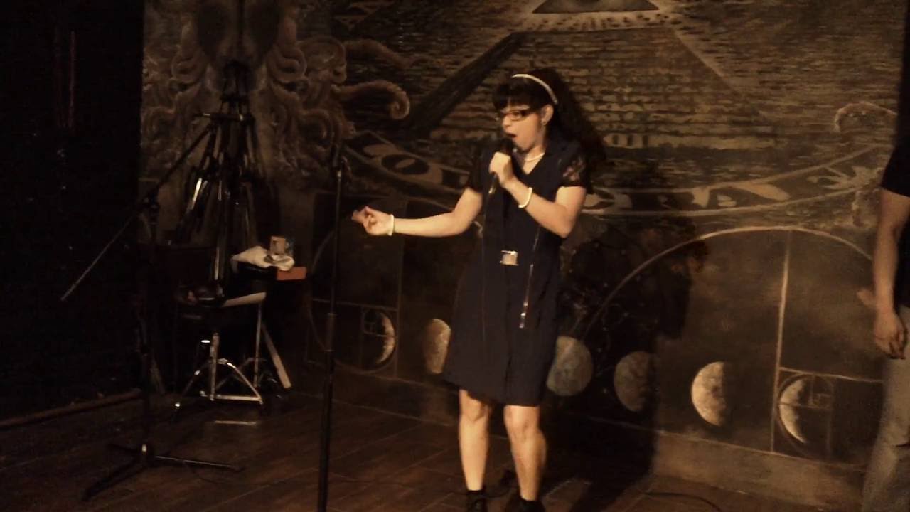 Lovecraft Video of  Juliane AKA Cooliane of Novadrop