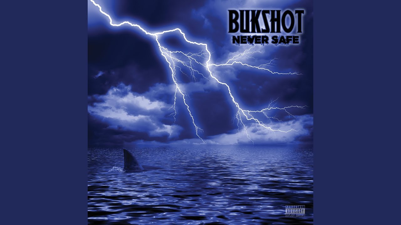 Under the Surface adlı videoyu YouTube'da izle Under the Surface adlı videoyu YouTube'da izle