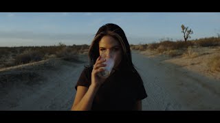 Kelsy Karter - Stick To Your Guns (Official Music Video)