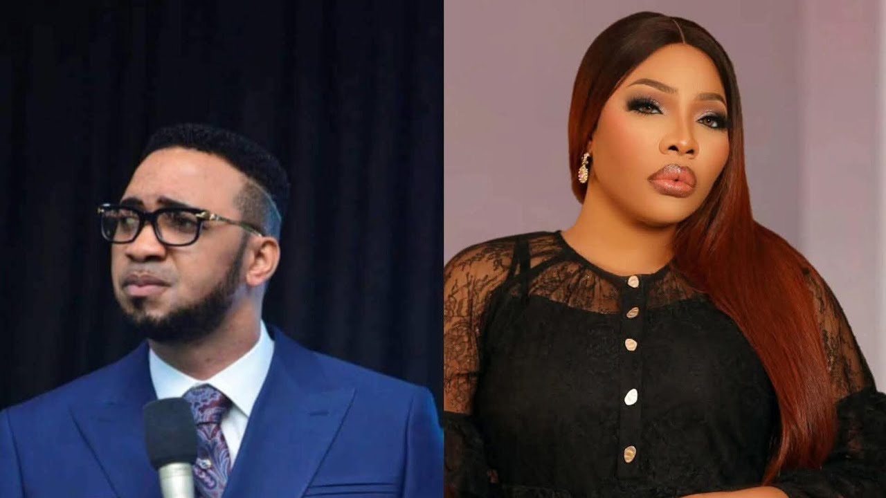 Женщина из Камеруна рассказала о своем печальном опыте общения с пастором Крисом Окафором и его м...