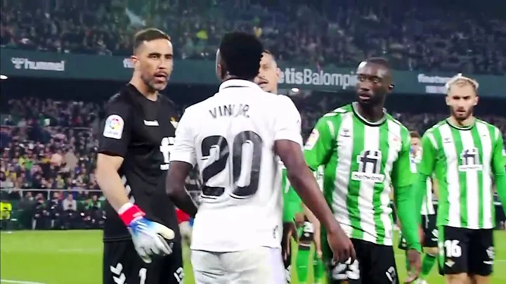 Tensin entre Vinicius y Claudio Bravo