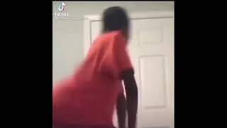 Boy Twerking And Almost Breaks His Back