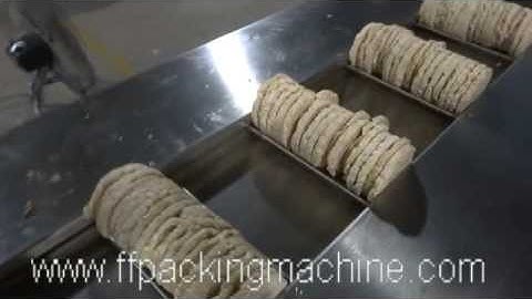 Rice cake packaging machine connect to auto feeding system