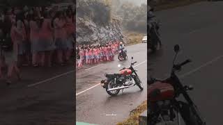 School girl reaction❤️ 😱😱||KTM Duke 390 😍😍😍 whatsapp status❤️ kerala bikers #shorts #publicreaction