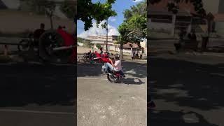 Vem Quebrando  stunt wheelie bike grau