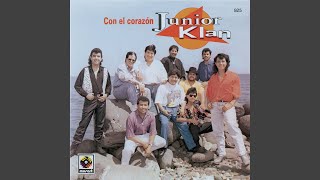 Video thumbnail of "Junior Klan - Abrazaitos"