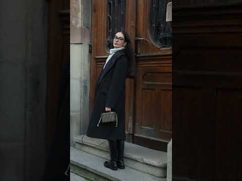 Сумка жіноча Vanity Tobacco brown FF jacquard fabric mini-bag, видео 3