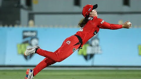 Courtney Webb puts her hand up for catch of the to...