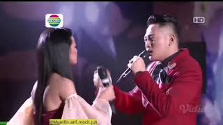 Romantis duet Irwan Da dan Nia Lida ( tanda cinta )