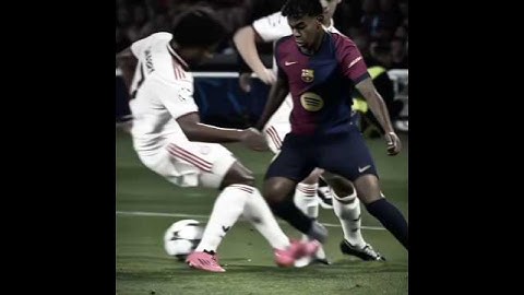 lamine yamals skills #lamineyamal #lamineyamalskills #yamal #yamalcraque #skills #yamalcrack#dribles