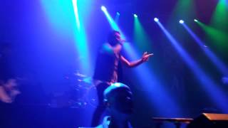 Papa roach - Face everything and rise live