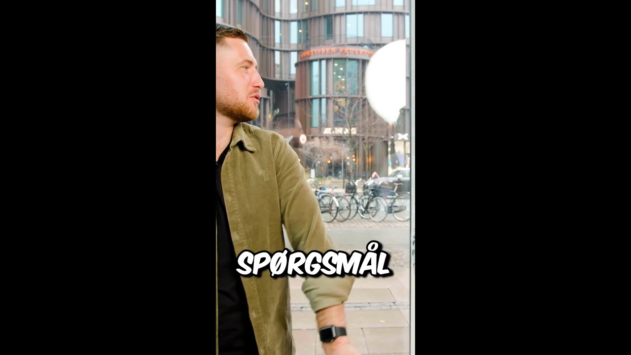 Må der komme ananas på pizza 🤔