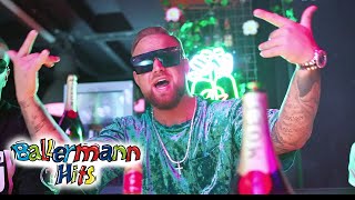 Juliano Fernandez - Du Findest Uns Im Club Offizielles Musikvideo