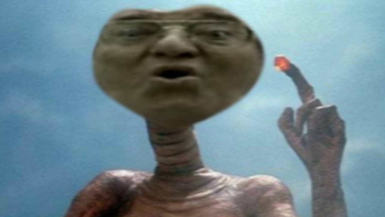 ET - L'Extraterrone - Lo Zoo di 105 - Leone di Lernia e Tato