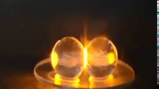 Plasma from grapes in microwave oven
