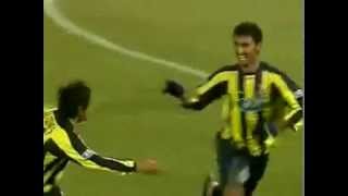 Selçuk Şahin'in Fenerbahçede 10 yıllık kredi getiren golü Resimi