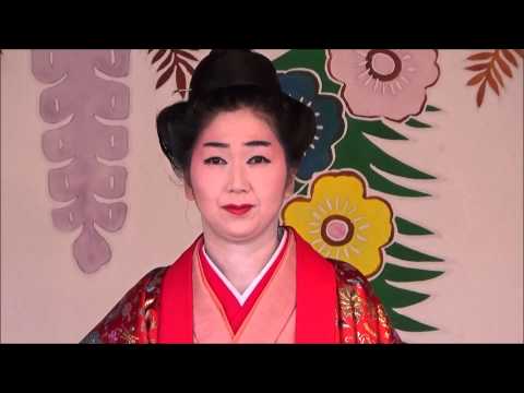 【首里城の舞】 かじゃで風 玉城流玉扇会 2015.8.30