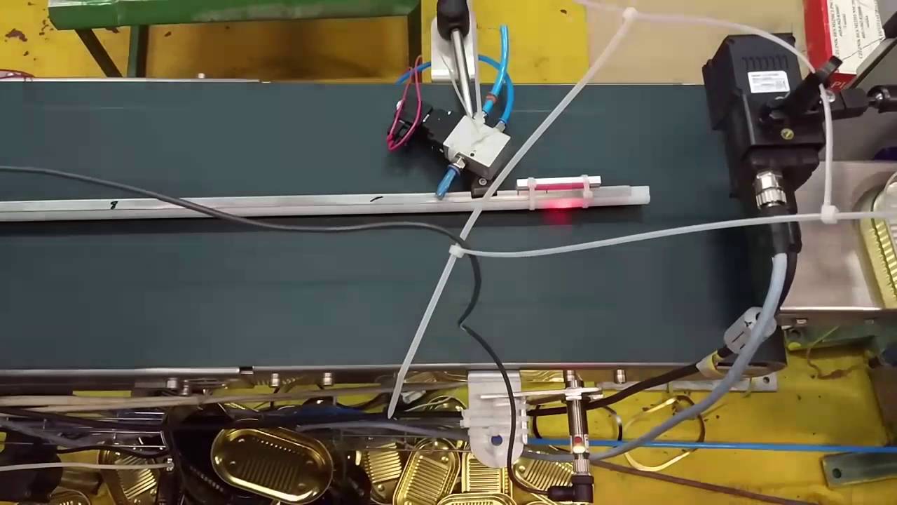 Omron FQ2 vision sensor. Сutoff tin inspection. Onsite test YouTube