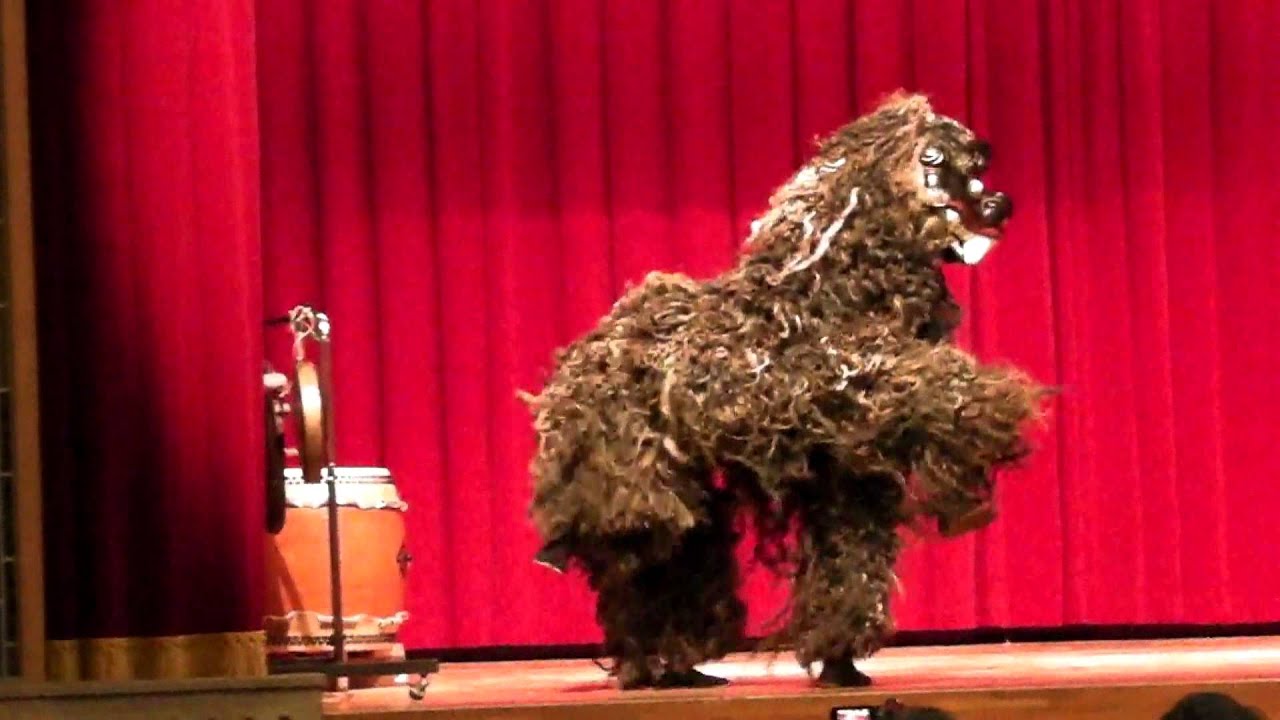 Lion dance of Ryukyu　-　名護の獅子(沖縄県名護市)