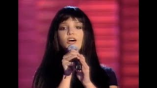 Britney Spears - The Beat Goes On World Music Awards 1999 Live Cher Tribute Vhs