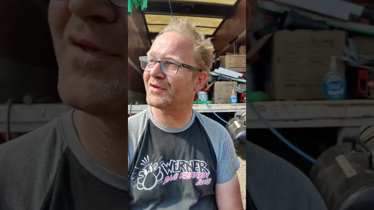 Ahrtal - Tag 7: Stau am Kirchplatz, Reifendienst im Gespräch