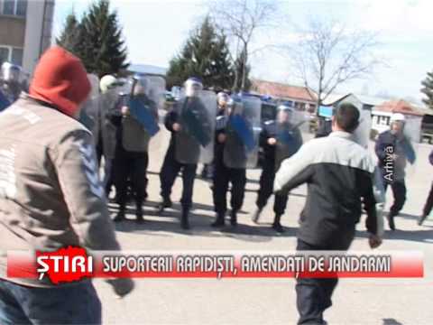 Suporterii lui Rapid, amendaţi de jandarmi - www.1tvbacau.ro (03.03.2014) camera iphone 8 plus apk