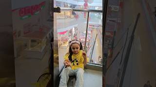 Avm Manzarasına Karşı Asansör Keyfi Baba Sinir Krizi Eşiğinde