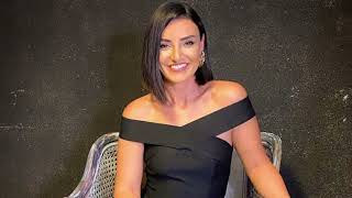 Sevcan Orhan Şemsi̇yemi̇n Ucu Kare