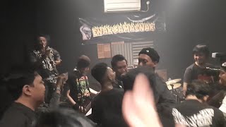 Download Lagu OUT OF CONTROL _ live at enak sama enak MP3