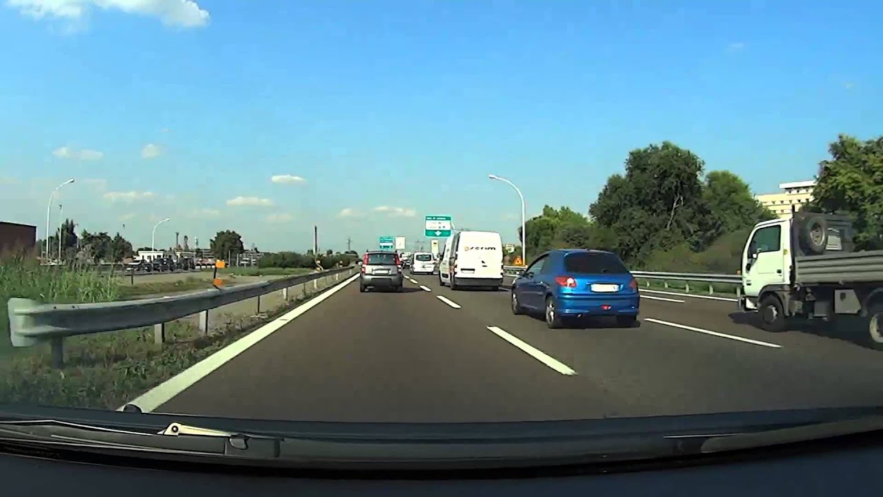 Tangenziale Est di Milano in 1 minuto YouTube