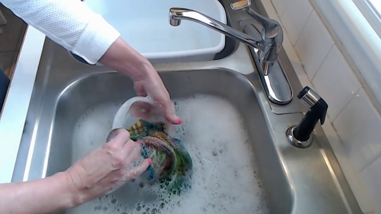 Visual ASMR | Washing Dishes (Water Sounds)