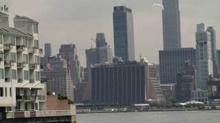Blimp Vs Helicopter over New York City