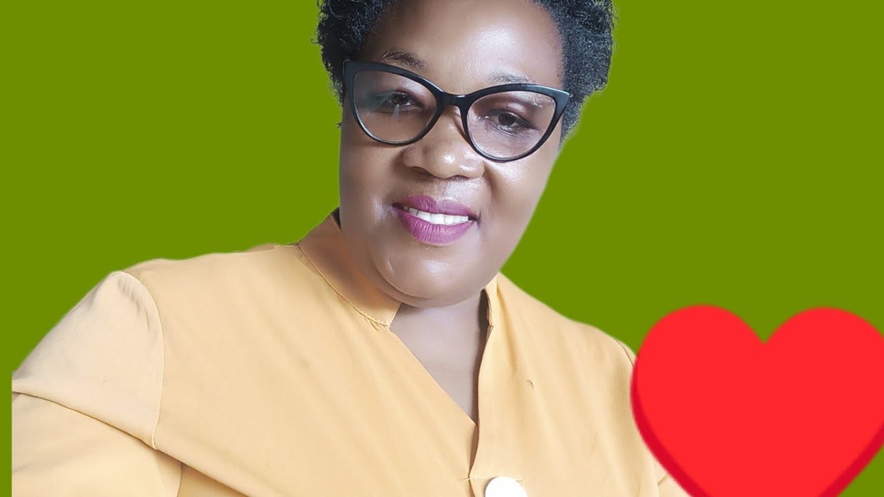 Ibintu byoroshye warya bikagufasha amabanga yabubatse akagendaneza ndakurahiye haca uwambaya 😜