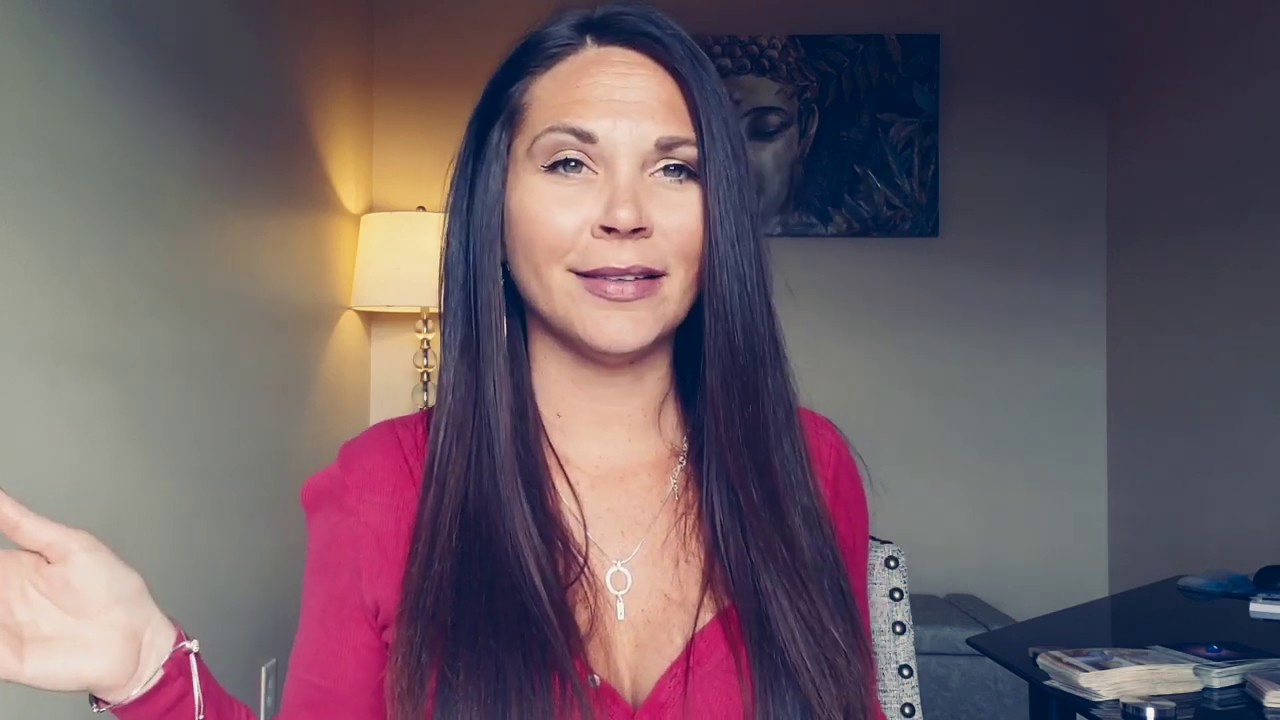 LEO, YOUR PERSON IS COMPLICATED TO SAY THE LEAST 😳 FEBRUARY YOU VS THEM TAROT READING.