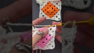 Easy crochet squares motif pattern 