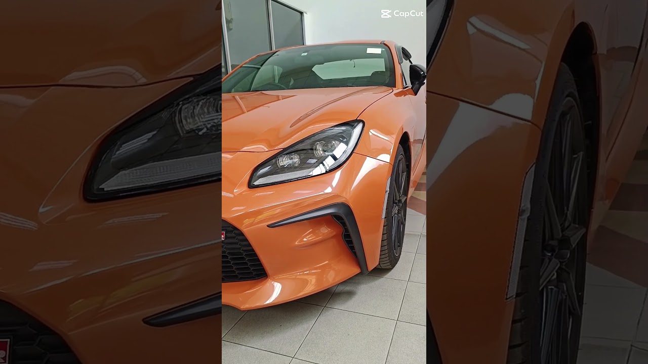 2023 TOYOTA GR86 10TH ANNIVERSARY LIMITED EDITION. 