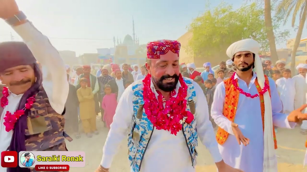 Famous Saraiki Jhumar 2025 At Mela Basti Sandila Sharif | Saraiki Ronak | mela | Saraiki best jhumar