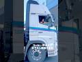 今日も行ってきます #トラックめいめい #トラック運転手 #truckdriver #truck #truckmeimei