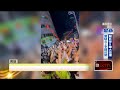 屏東宮廟有夠狂！ 藝閣花車撒20萬千元鈔民眾瘋搶