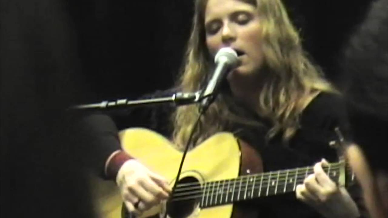 Ashley Davis at Stony Brook University THR 403 Media: Theory and Criticism